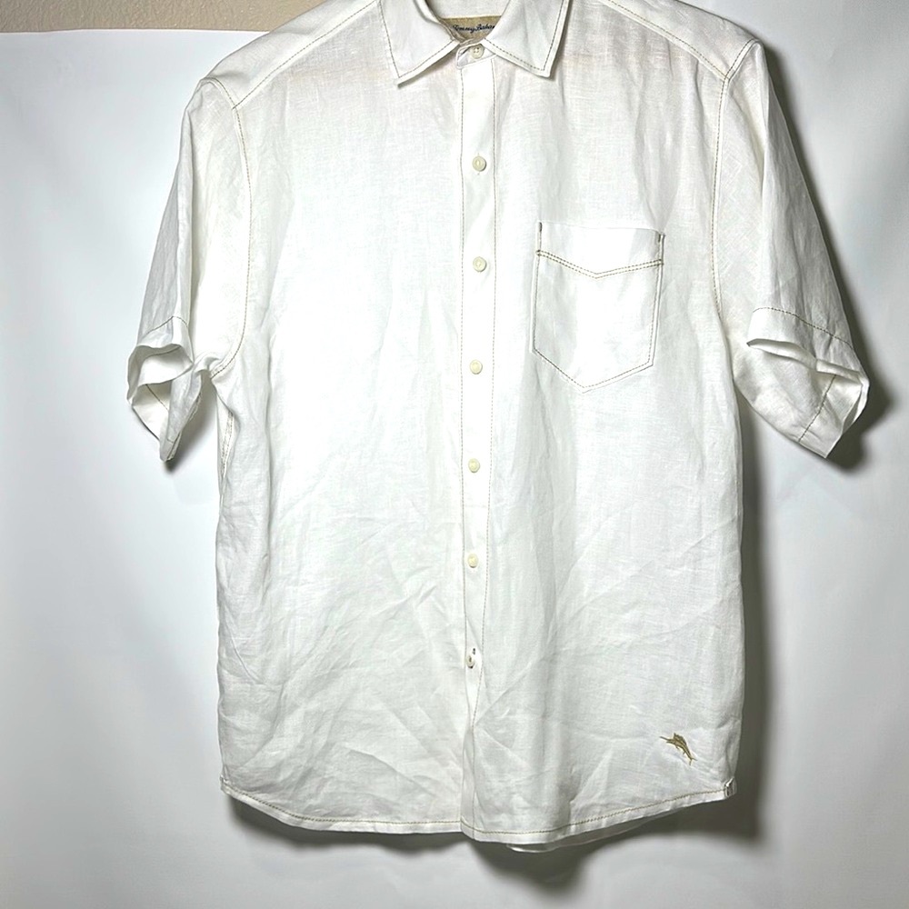 Tommy Bahama Crisp White Button Down Shirt. 100%